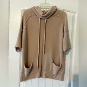 Lime And Chili Sweater Cream Cowl Neck Short Sleeve Small/ Medium